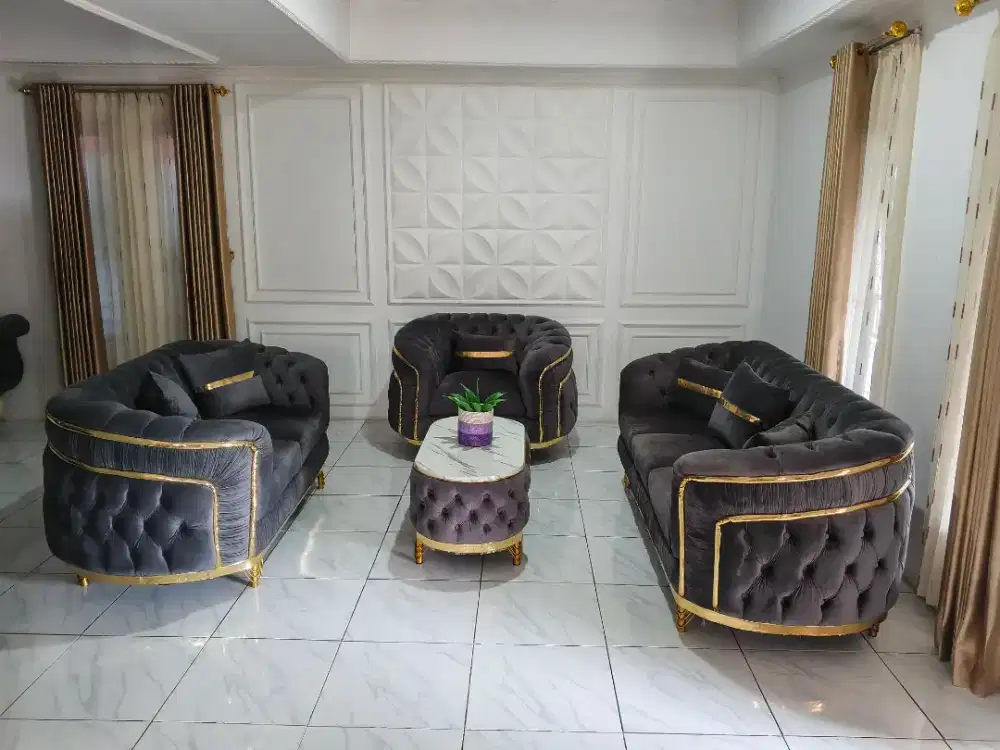Sofa set dengan meja