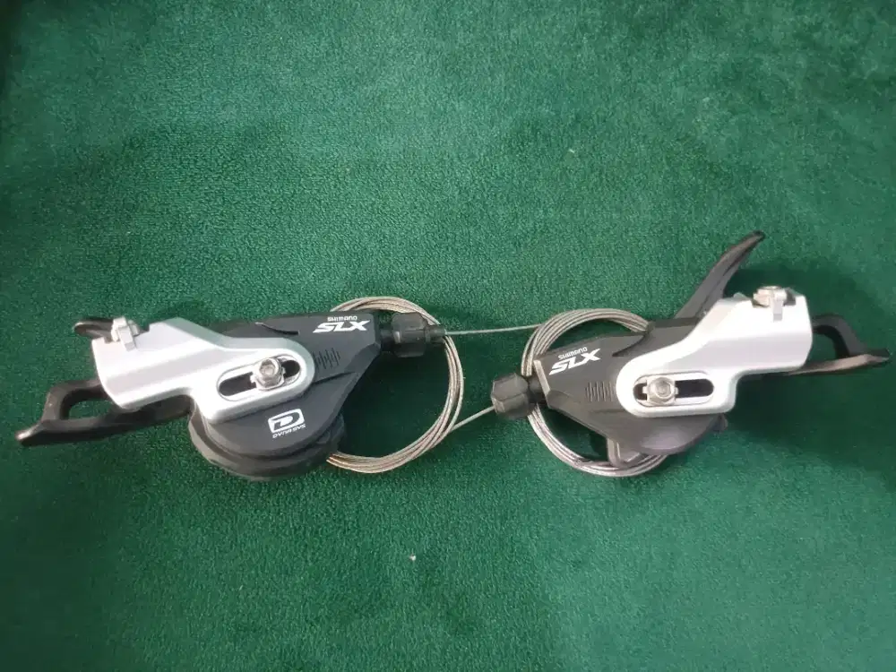 Shifter Shimano SLX i spec B M670 2/3 x 10 speed