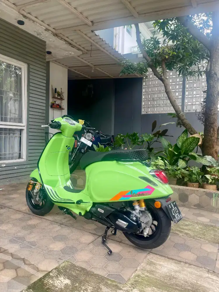 Vespa sprint 150 iget istimewa simpanan