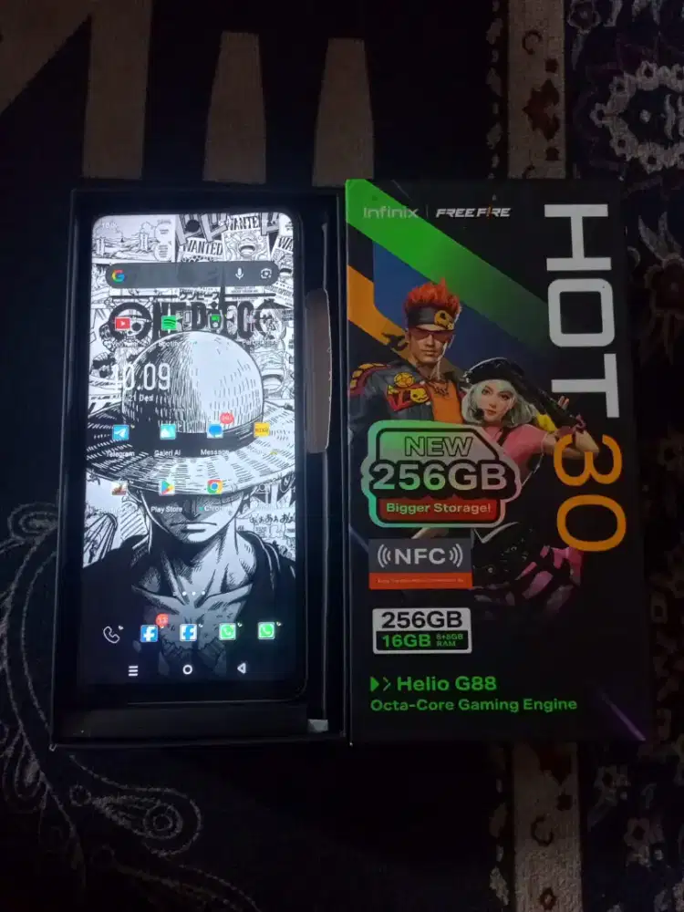 Infinix HOT 30 ram 16 GB internal 256 GB