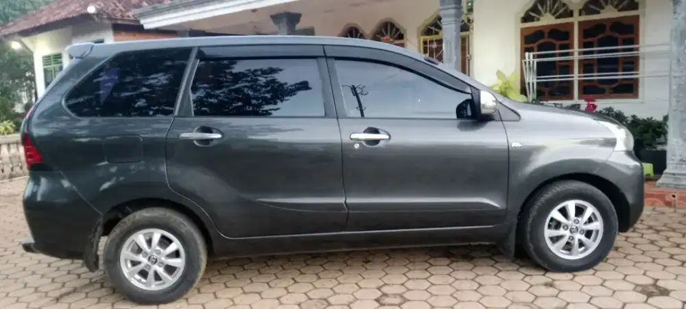 Avanza G 2015ahir  pmkaian 2016..lgi proses BE estimasi bln 1 BPKB red