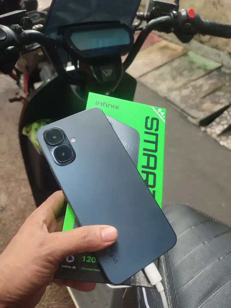 Infinik smart 10 ram 4/64 fullset mulus like new