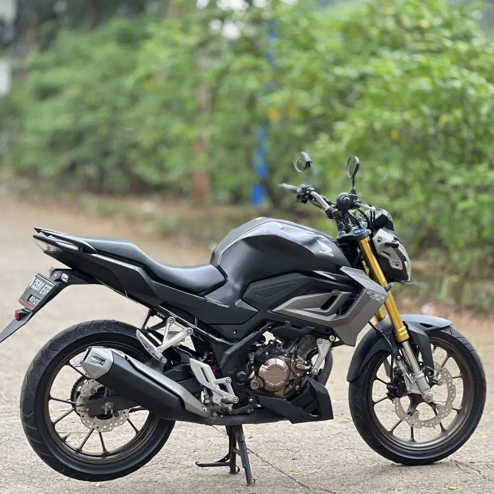 KM LOW! HONDA NEW CB 150R BLACK 2022 PAJAK ON SIAP GAS
