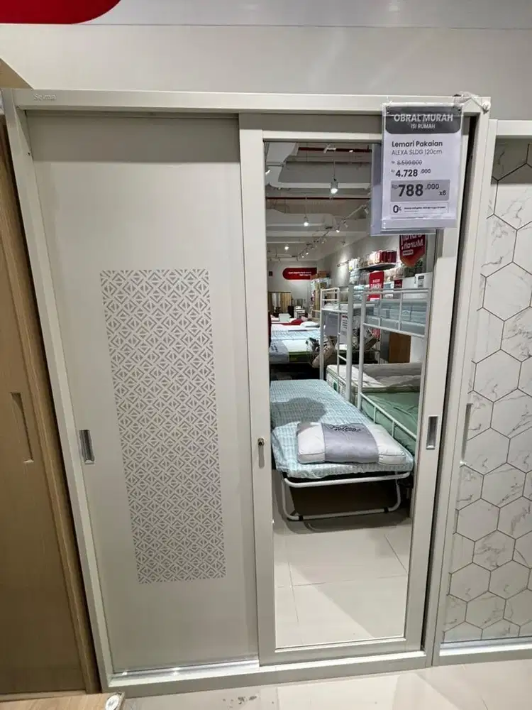 Lemari pakaian 2 pintu sliding bahan besi