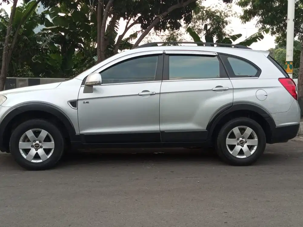 Chevrolet Captiva 2010 Bensin