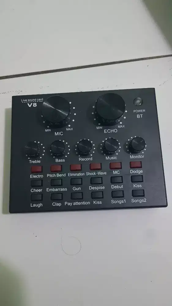 Soundcard V8 bekas