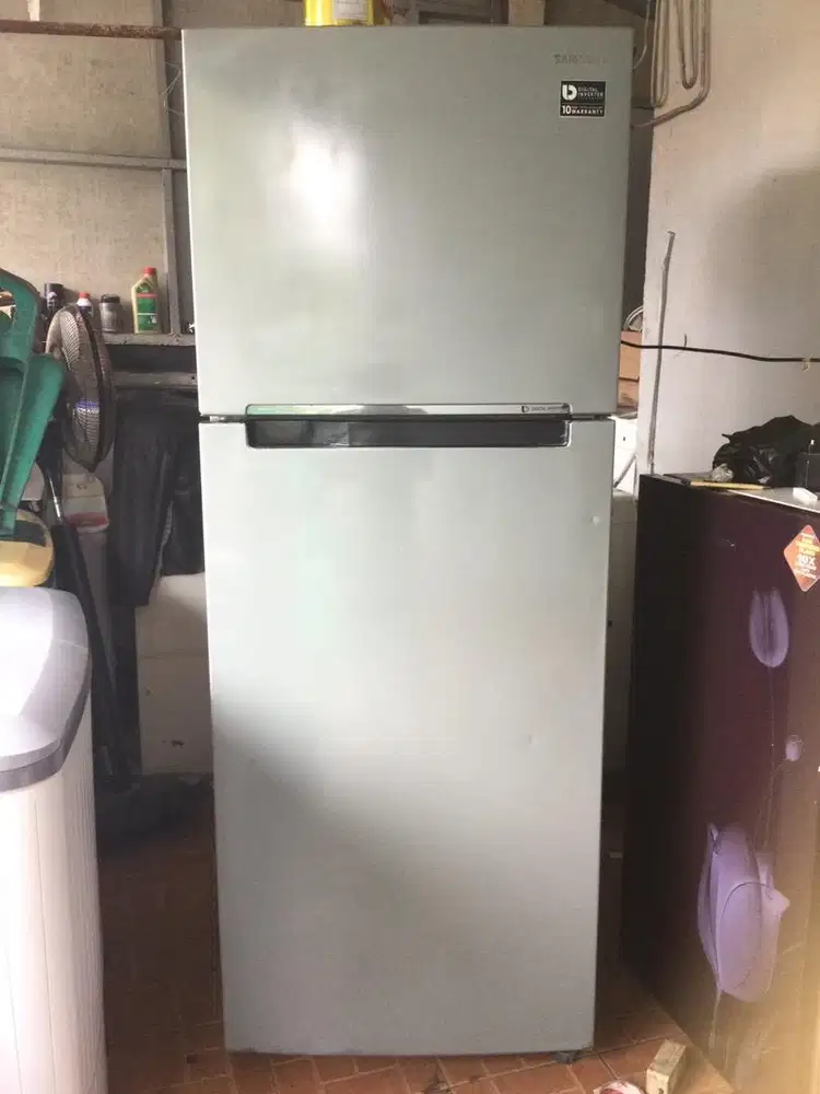Kulkas 2 Pintu Merk SAMSUNG