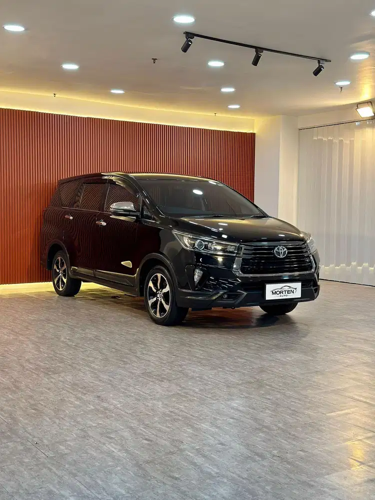 Innova Venturer 2.4 2022 odo 52 Ribuan