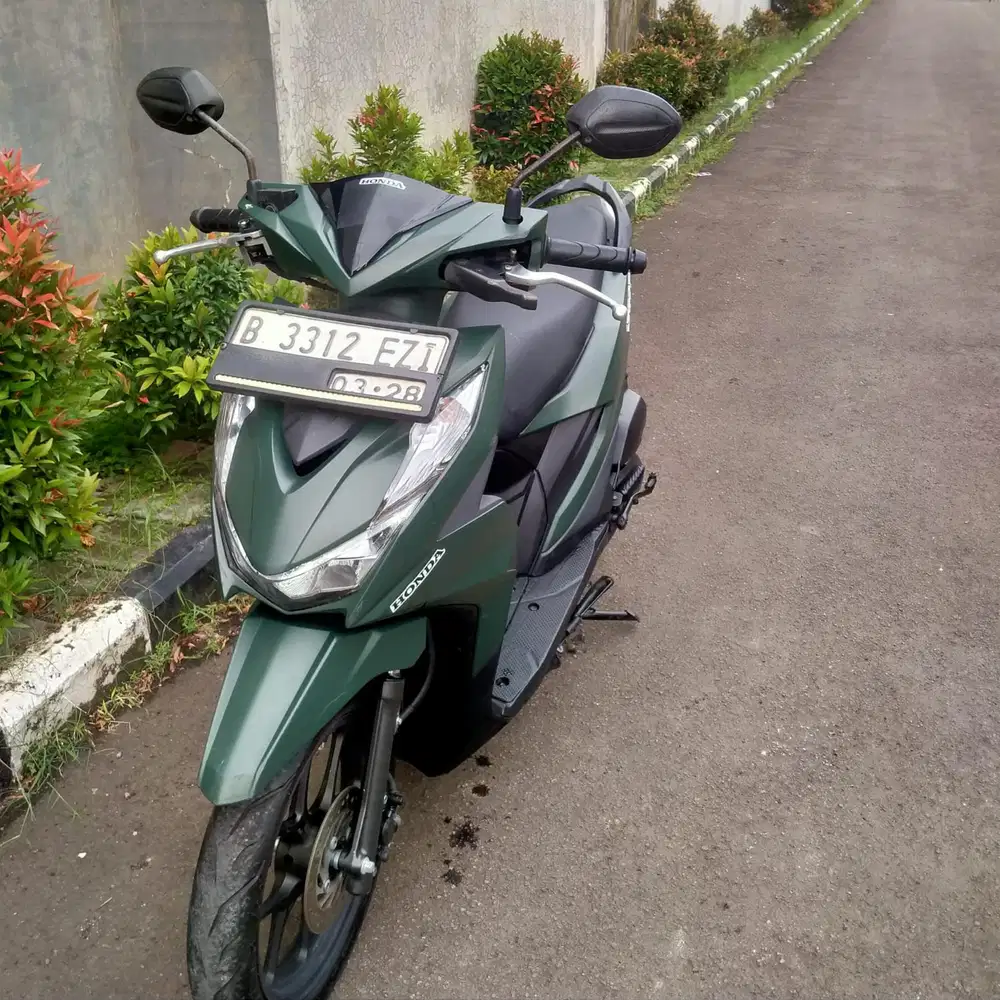 (FOR SALE) HONDA BEAT 2023 ISTIMEWA