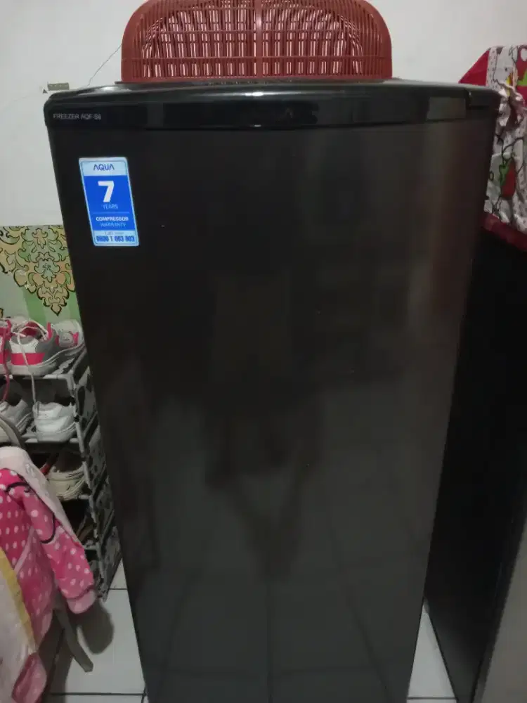 Di jual kulkas khusus freezer