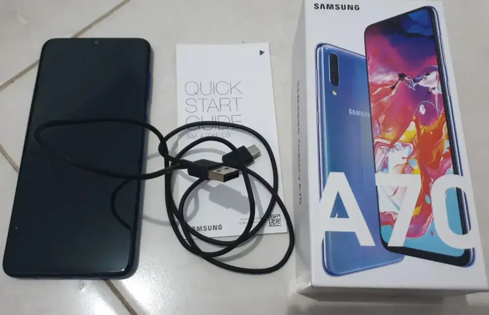 Samsung A70 6/128 GB Fulset mulus normal siap pakai