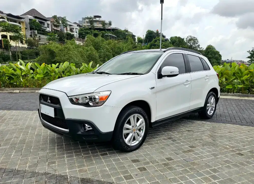 (DP 28JT) OUTLANDER SPORT PX AT 2012 ISTIMEWA