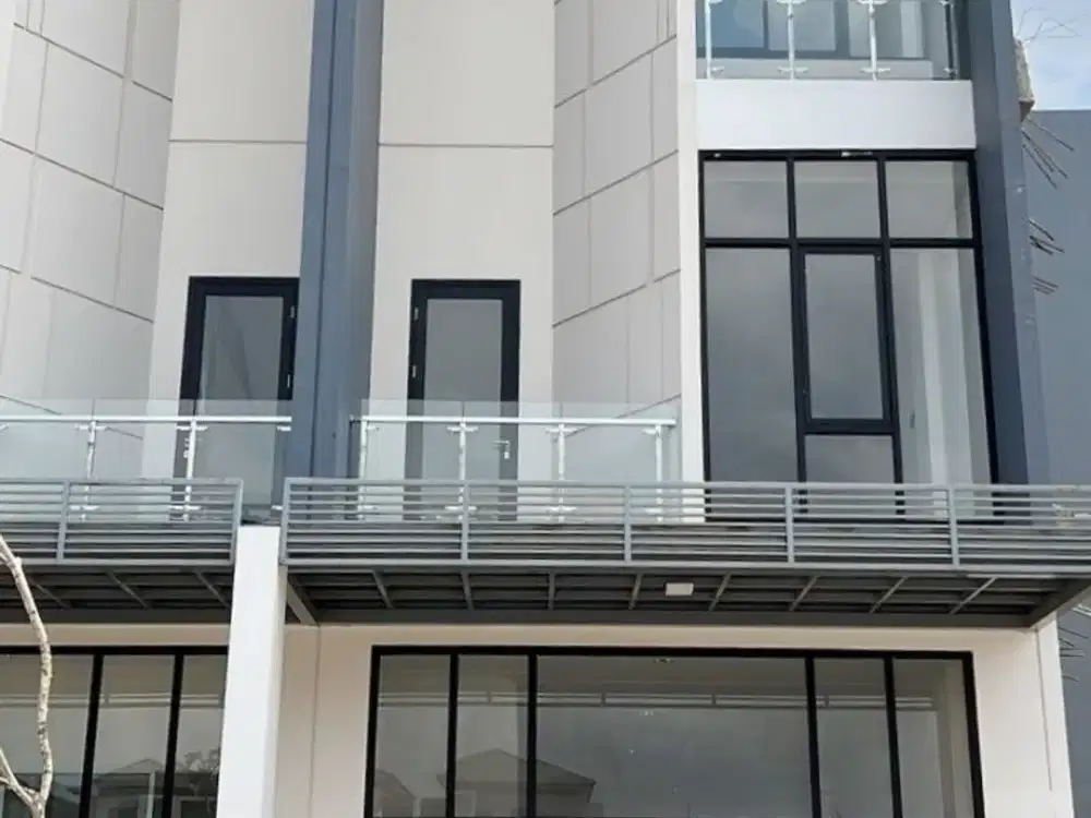 Ruko New East 3lt 5x17 85m Hdp Boulevard JGC Jakarta Garden City