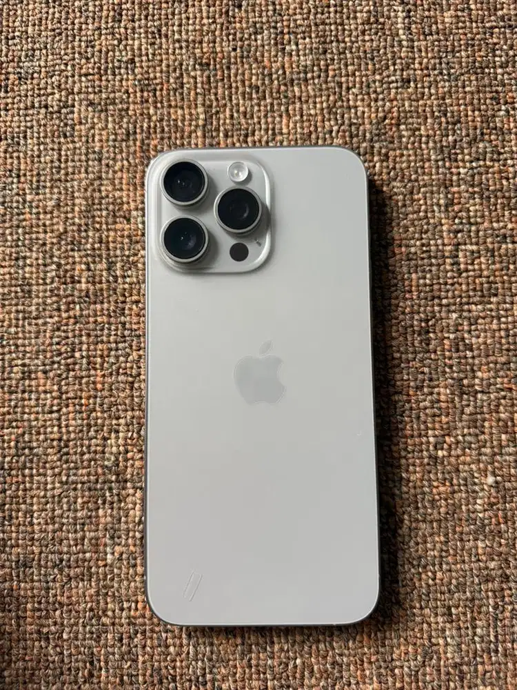 IPHONE 15 PRO MAX TITANIUM IBOX 256 GB LIKE NEW NO MINUS