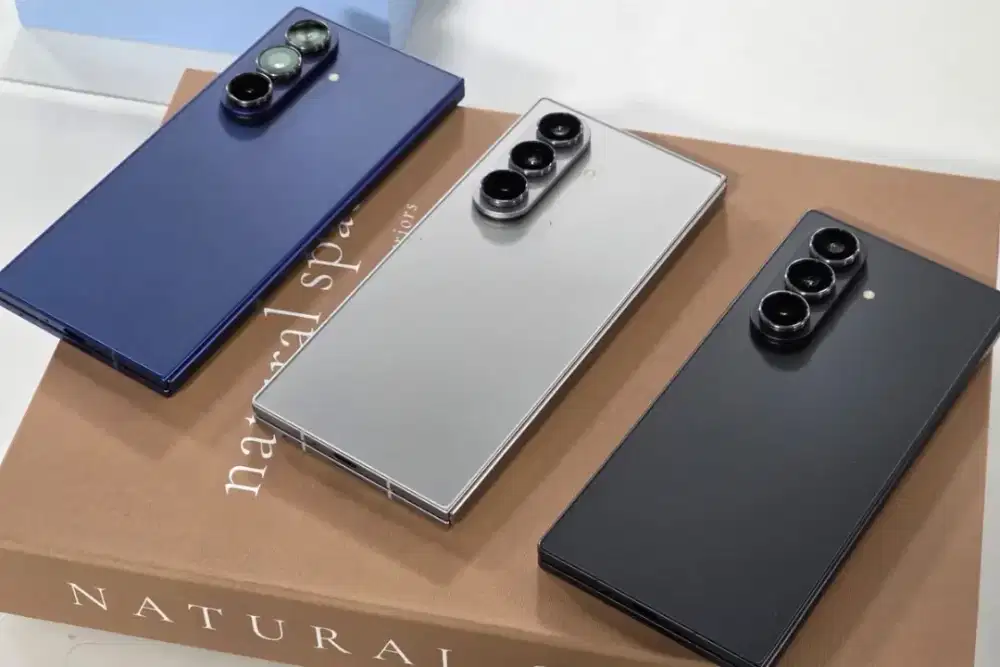 YEAR END PROMO SAMSUNG GALAXY ZFOLD 7 12/256 GARANSI RESMI CICILAN 0%