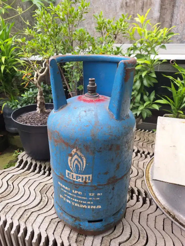 Tabung gas LPG 12kg bekas original