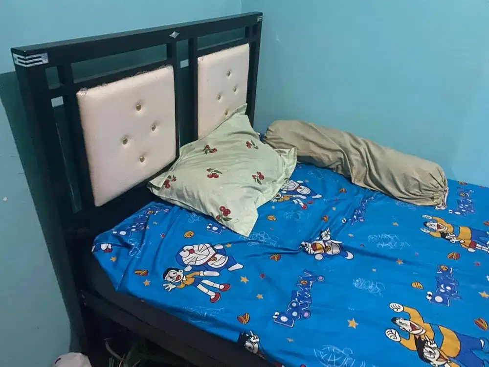 Dipan Besi Ukuran 120x200 dan Kasurnya
