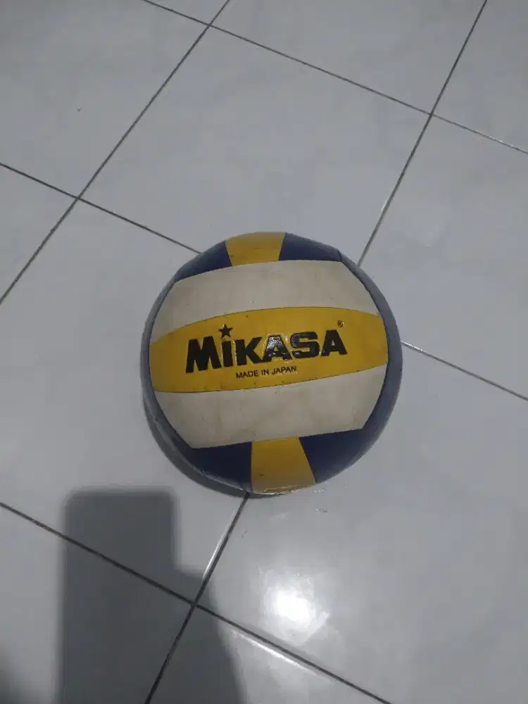 Bola Voli Mikasa MV 210 Size 5