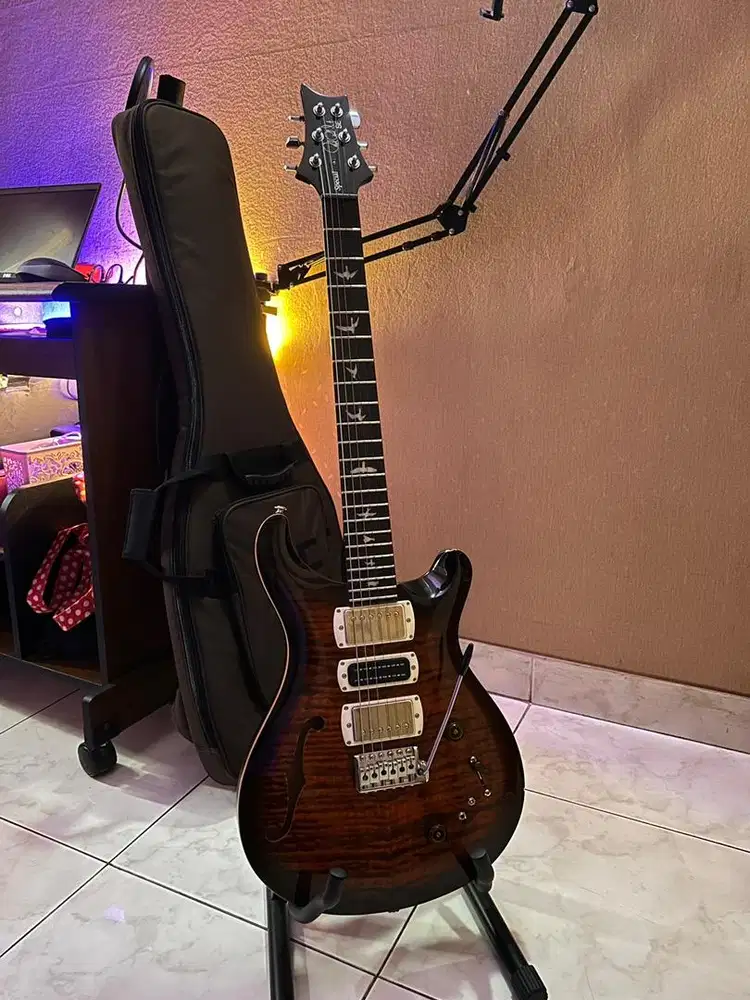PRS SE Special semi Hollow