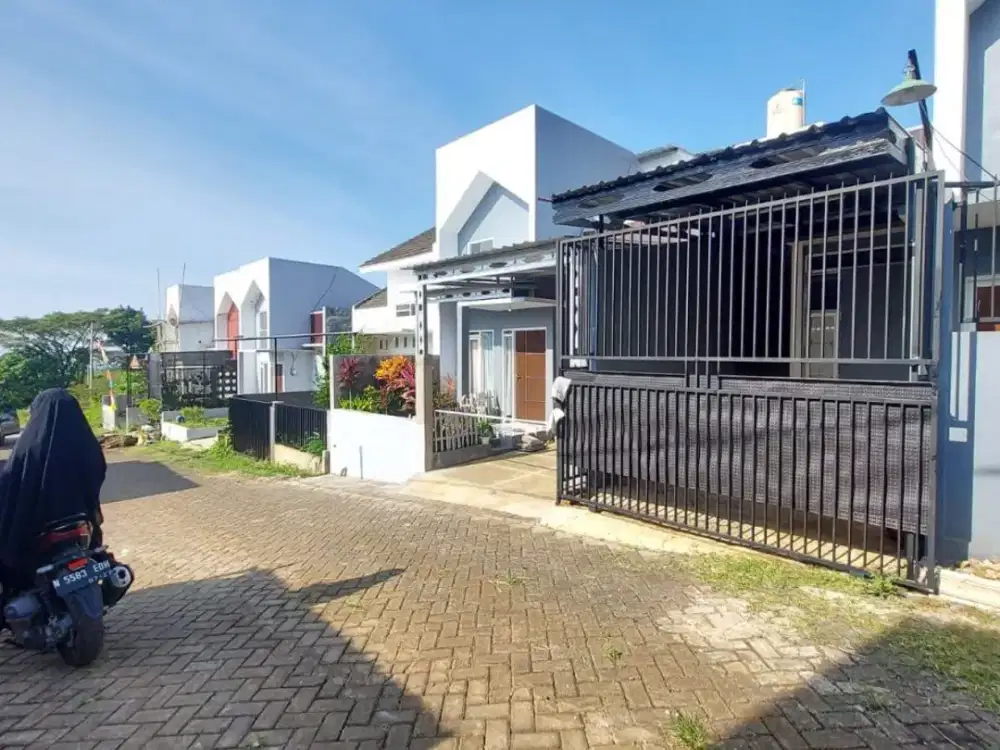 Dijual Rumah Siap Huni Dekat Pasar Sayur Karangploso Batu Malang