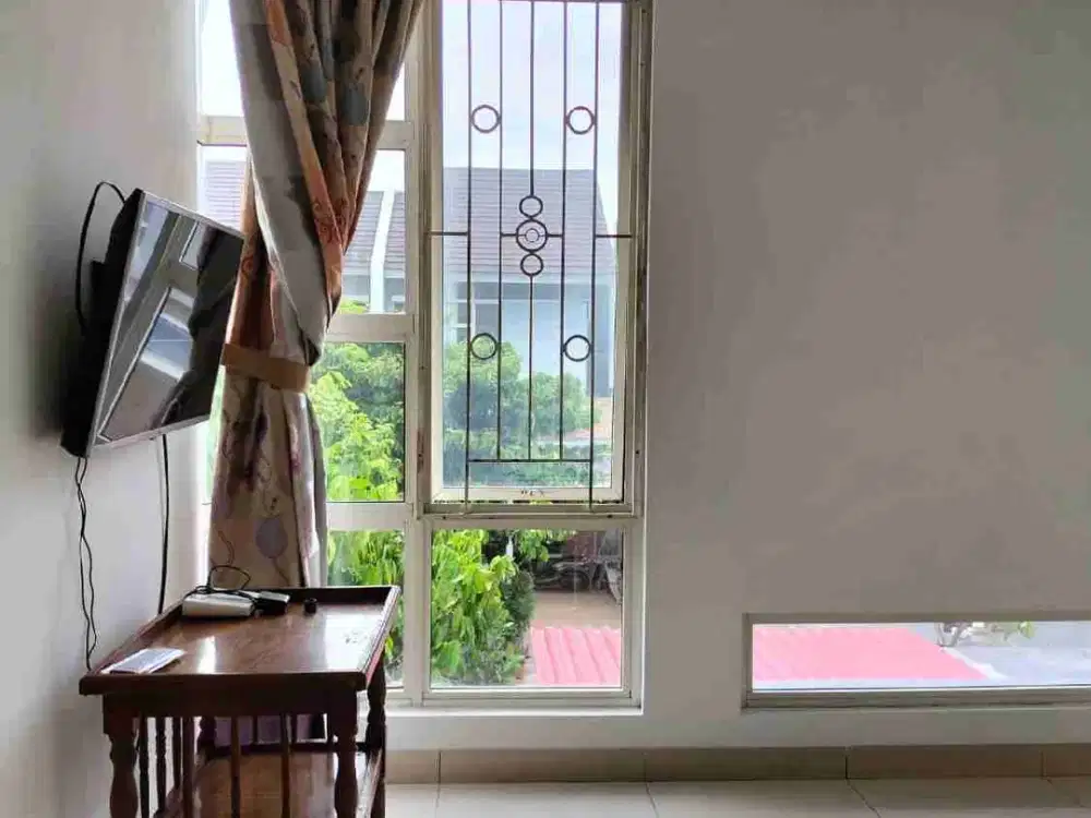 Disewakan rumah  
2 lantai sdh renov di cluster Vasana 
Harapan Indah 
Bekasi