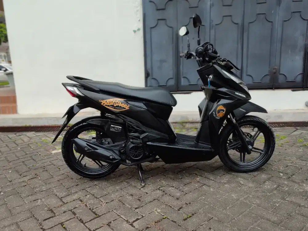Street 2019 Pajak Panjang