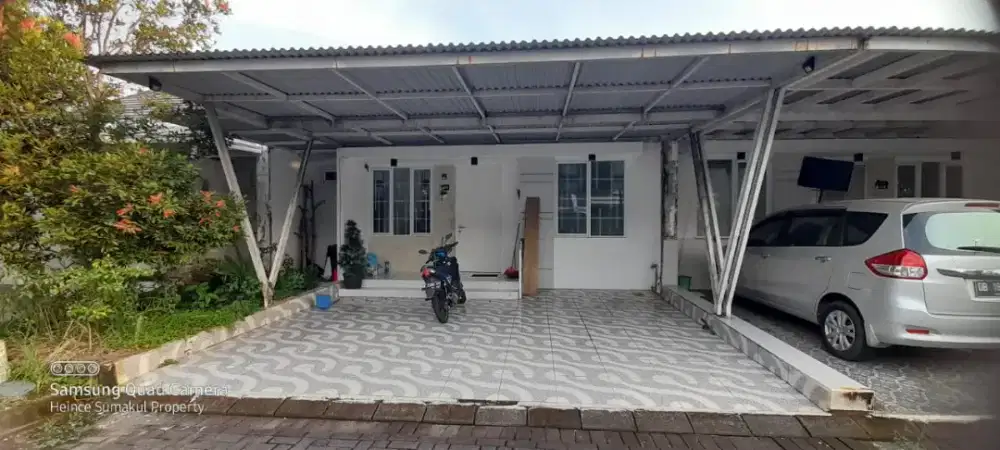Dikontrakkan rumah dgn prabot siap huni rumah bersih terawat no bocor²