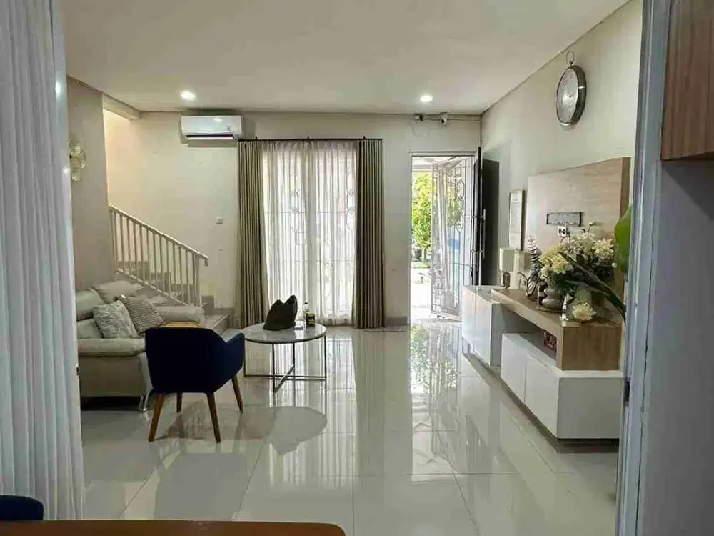 Dijual rumah Siap Huni  dengan lokasi strategis  Aracelli residence 2 dekat Labschool cibubur