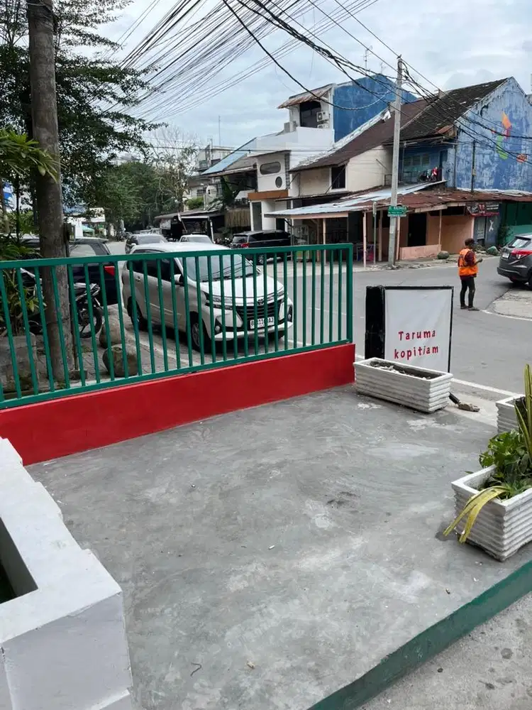 Disewakan teras ruko / lapak jualan