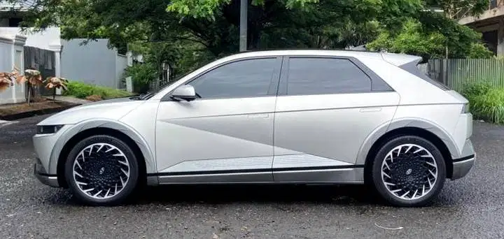IONIQ 5 Signature Long Range 2022 LIKE NEW Tgn 1 KM 30rb BISA KREDIT