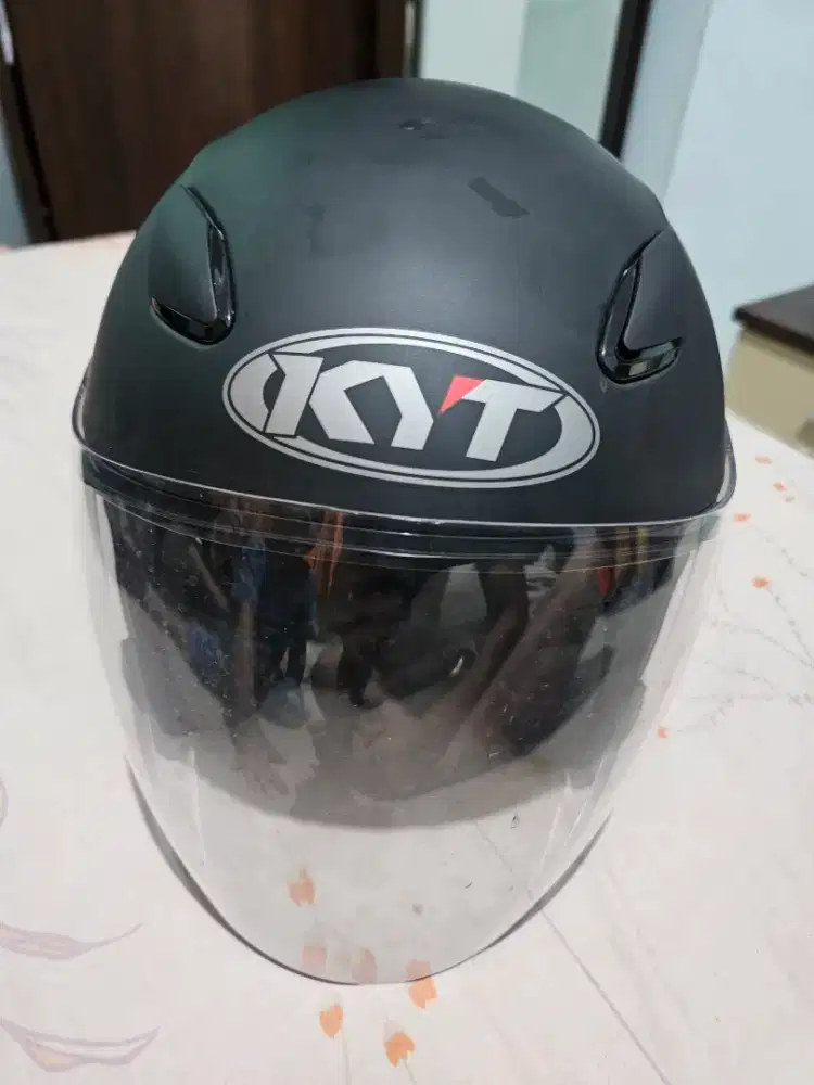 Helm KYT Warna Hitam Doff