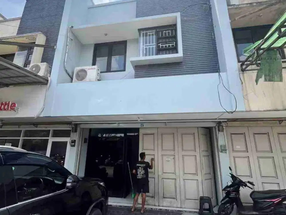 SEWA RUKO 2 LANTAI MAINROAD DEKAT PINTU TOL BUAH BATU