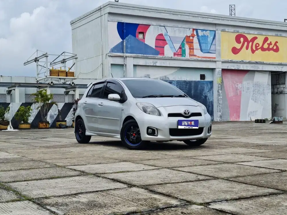 Toyota Yaris 1.5 S Limited AT 2012 Silver KM 100RB