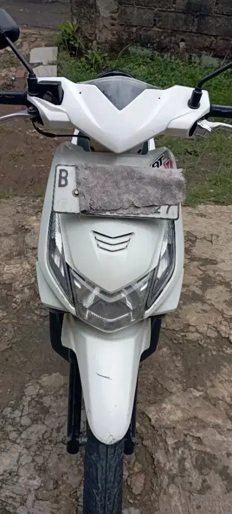 Honda beat Tahun 2012