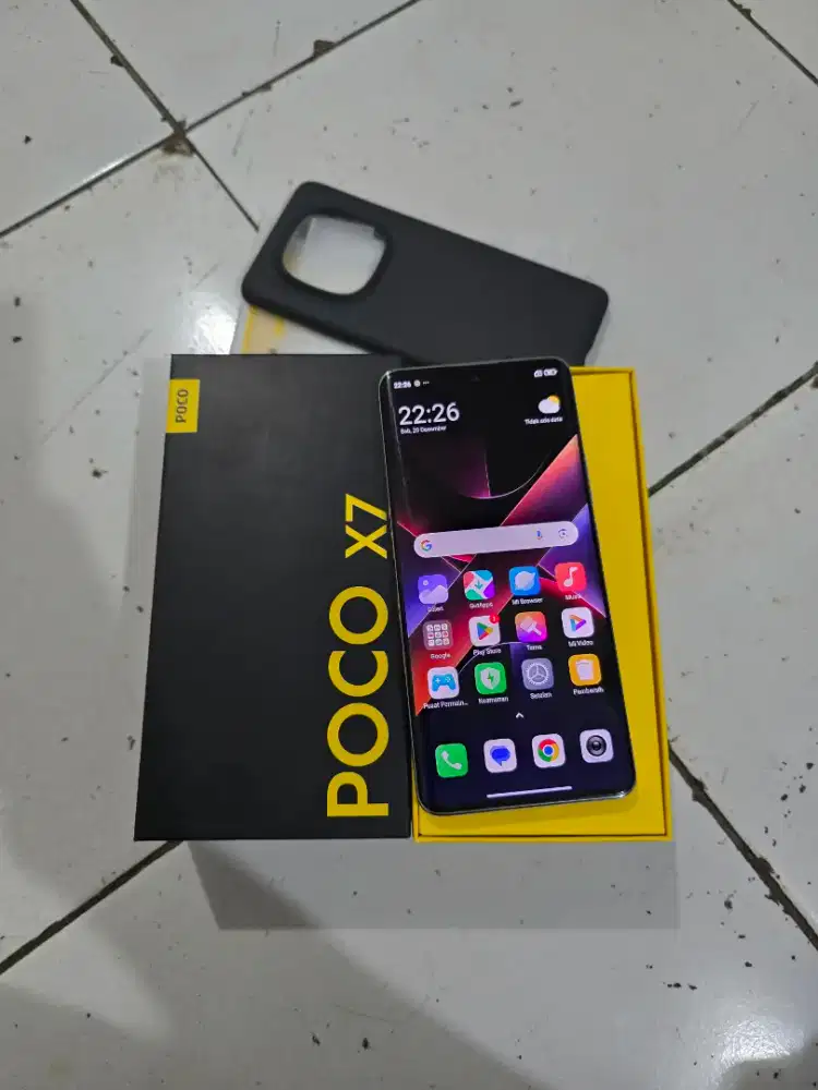 Xiaomi Poco X7 5G Silver 12/512gb Lengkap Mulus Normal