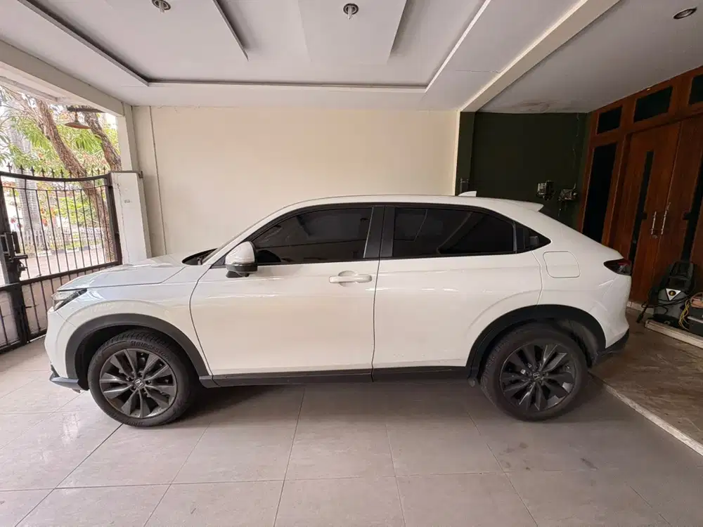Honda HRV SE 1.5 2022 putih