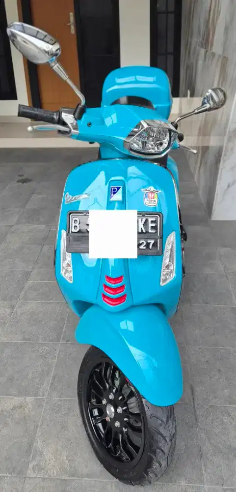 Dijual Sprint ABS 150CC Blue Audace include Top BOX warna senada.