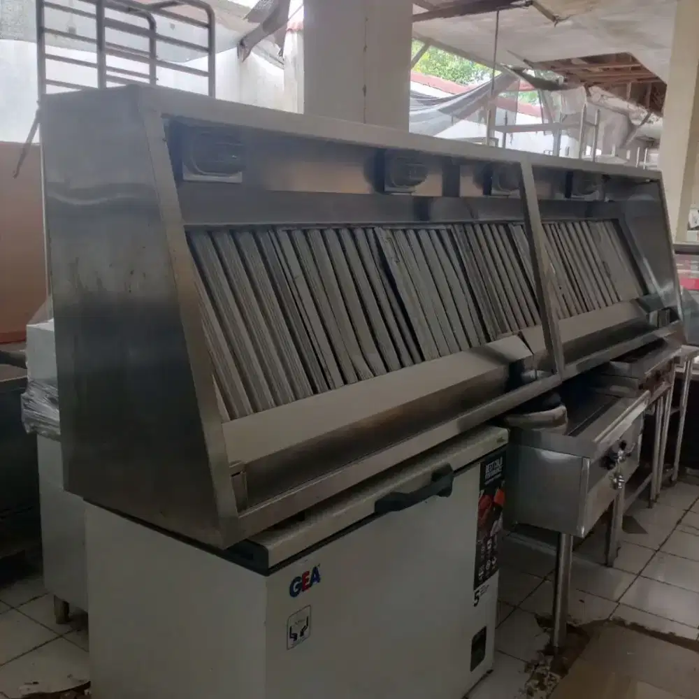 Hood sambung+filter+lampu ukuran 350x85x50

Harga : 7,5jt