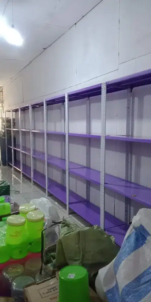 Rak besi rak buku rak kantor