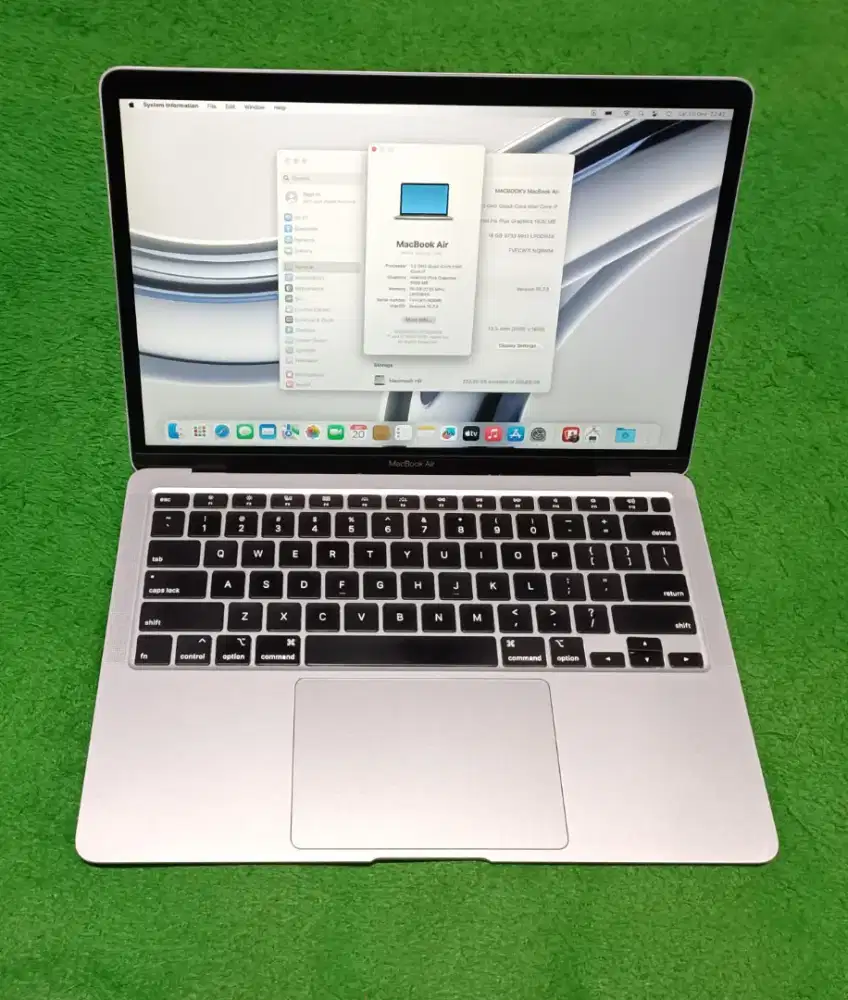 Apple MacBook Air 2020 Intel i7 16/256 Silver Murah
