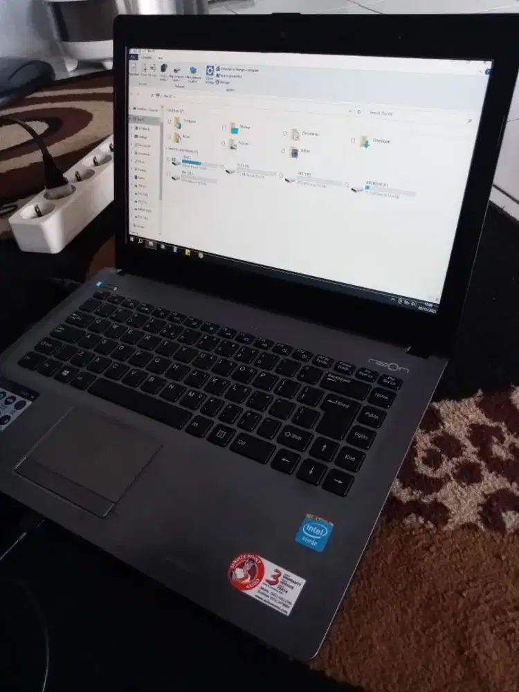 Komputer Laptop Axioo TNN