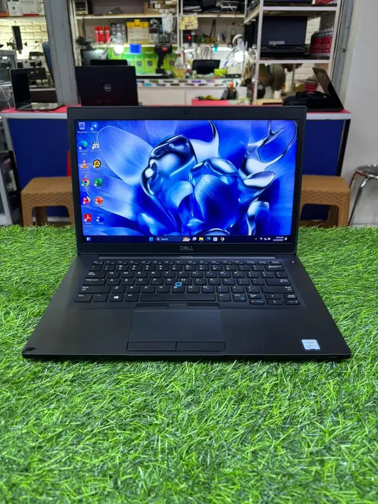 Jual Laptop Dell latitude i5 8/256