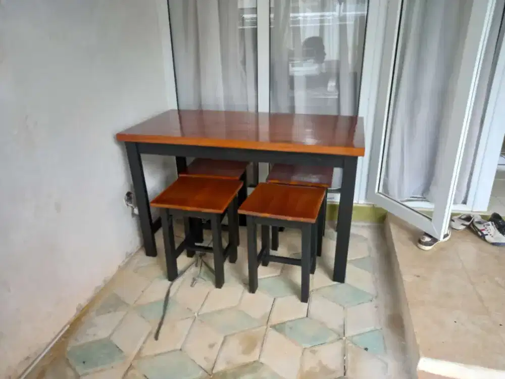 Meja kursi makan, meja kursi kost,  meja warung Cafe dan resto