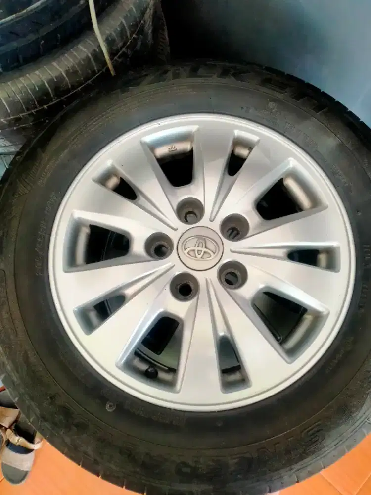 Velg ori innova + ban 205/65/15
