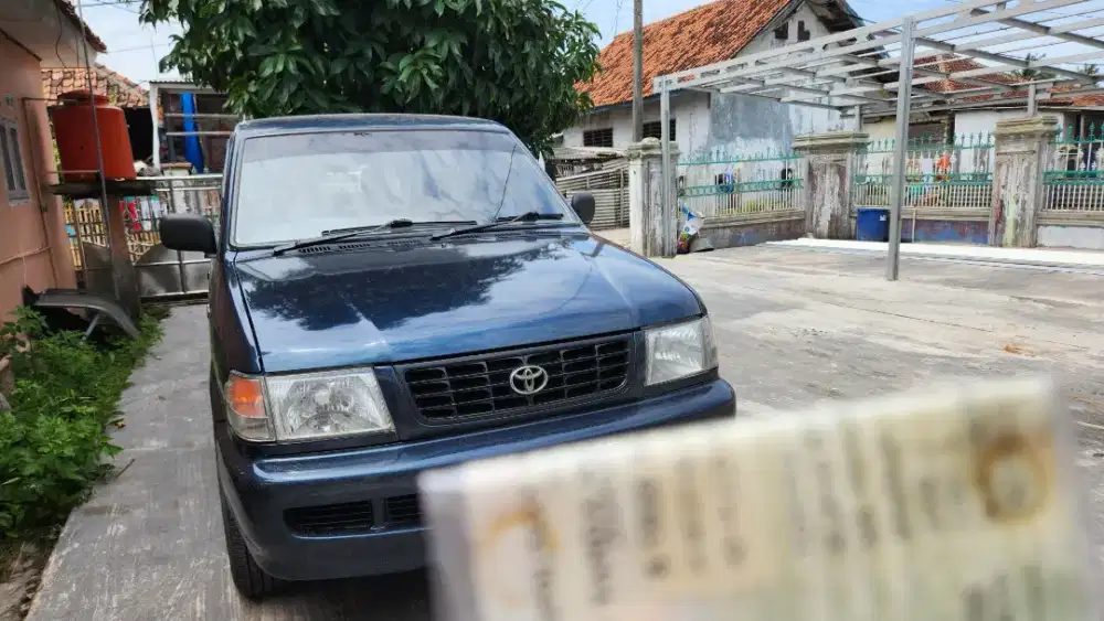 Toyota Kijang 1.8 Manual dari Baru