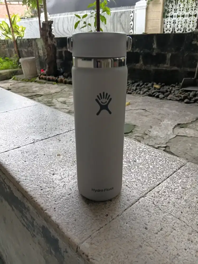 Dijual hydro flask hadiah dari event (belum pernah dipakai)