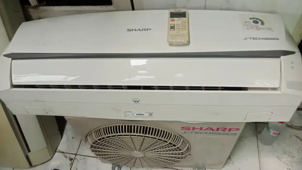 Ac shapr 1pk inverter kondisi normal
