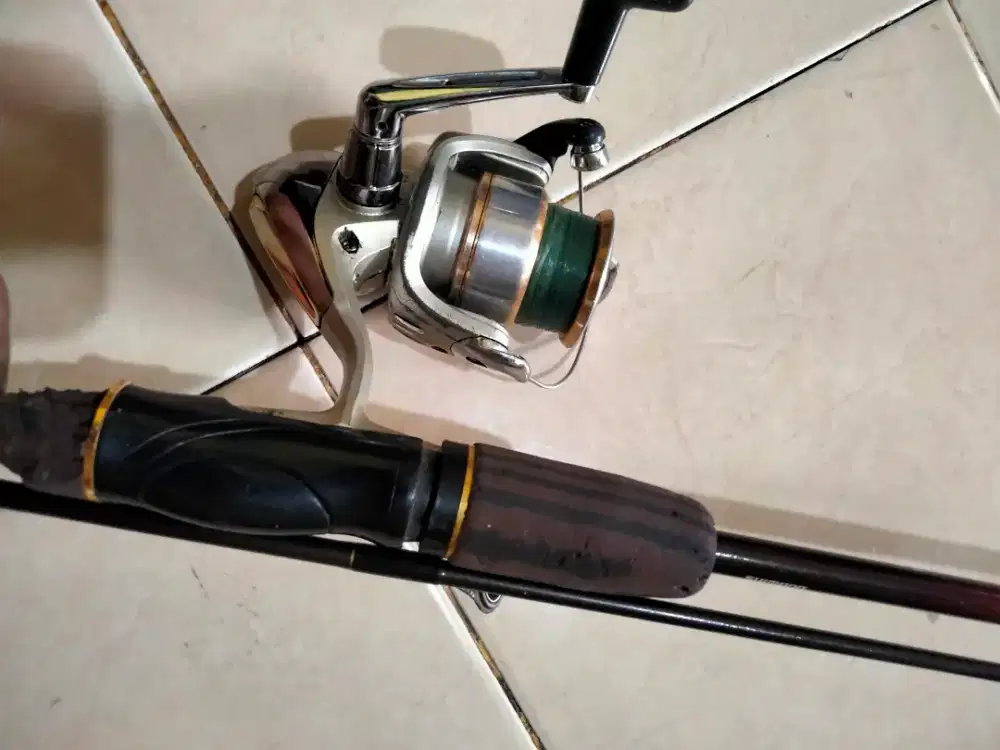 Jual ree SHIMANO Aernos xt 3000l plus joran panjang 16 cm