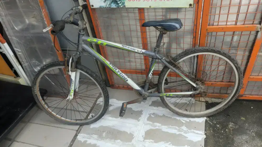 BAHAN SEPEDA MERK POLYGON MONARCH 2.0 UKURAN 26 INCH