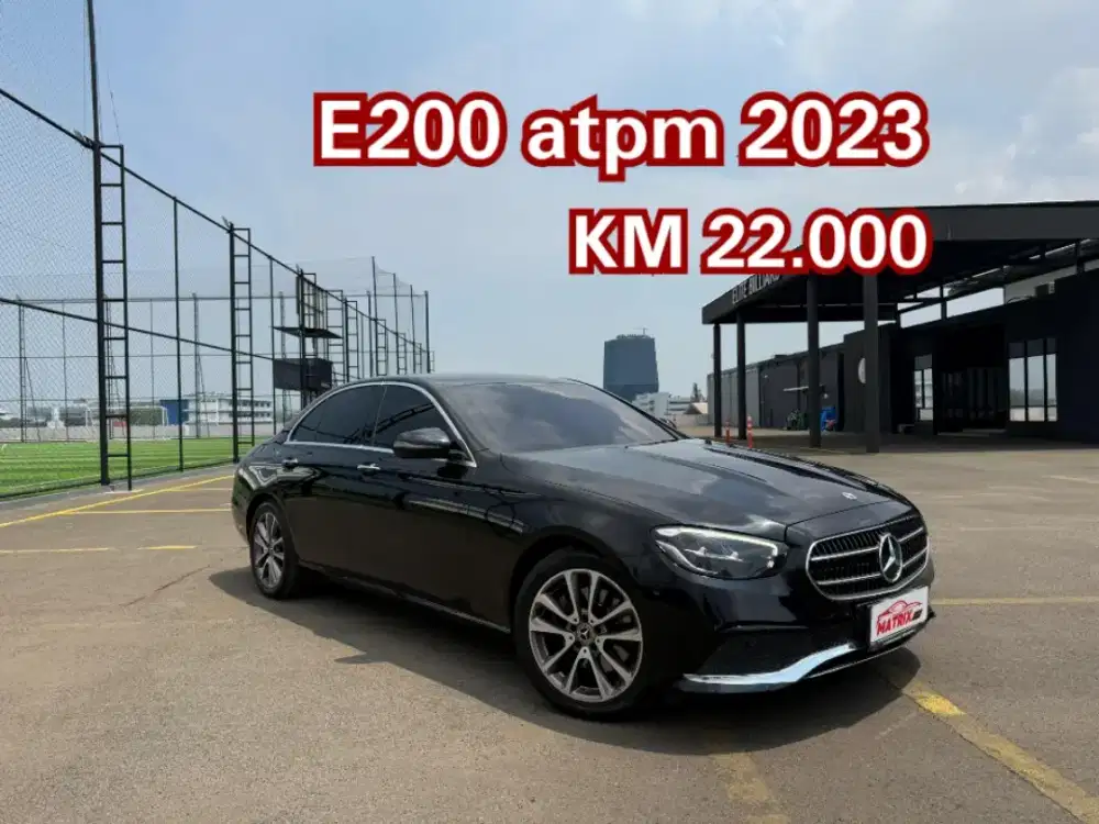 Mercedes-Benz E200 nik 2022 pemakaian 2023. E250 . E300